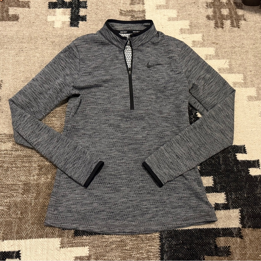 Nike Golf Black and White Dri-FIT Pullover XS